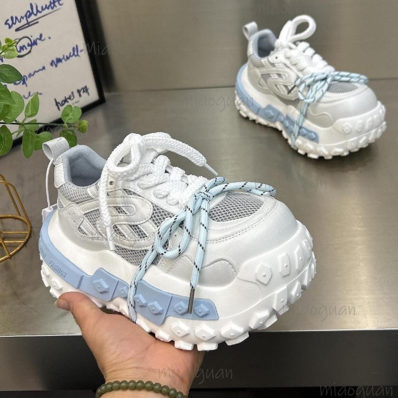 Women's Chunky Platform Dad Sn - Guipure Lace Panel 评论和价格