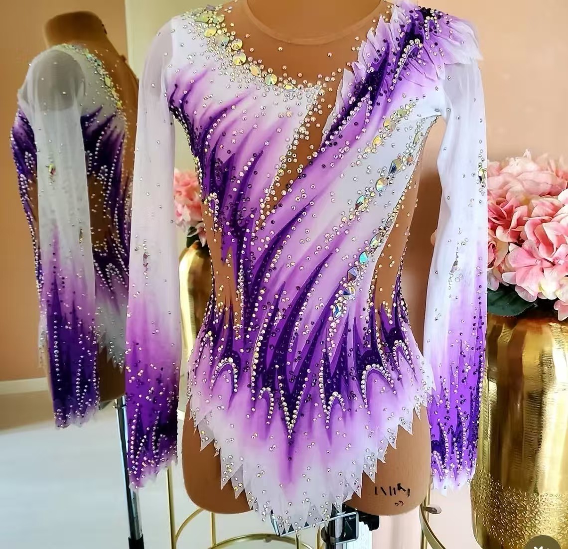 Girls Purple White Rhythmic Gy - Rhinestone Banding Trim 评论和价格