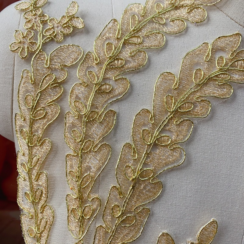Gold Lace Trim for Wedding DIY - Embellish Craft 评论和价格